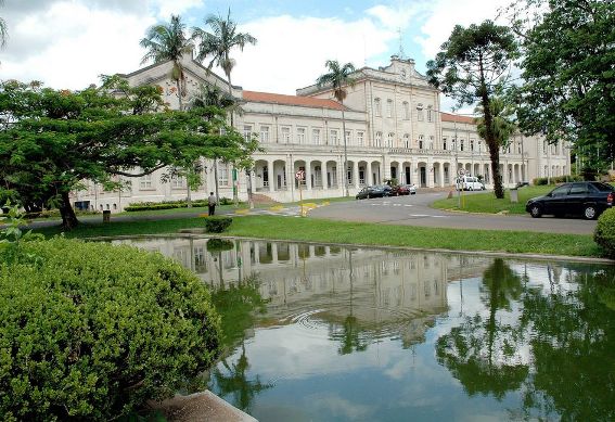 boato filho lula mansão fazenda castelo