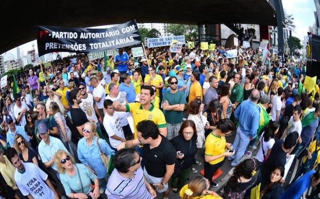marcha impeachment dilma avenida paulista