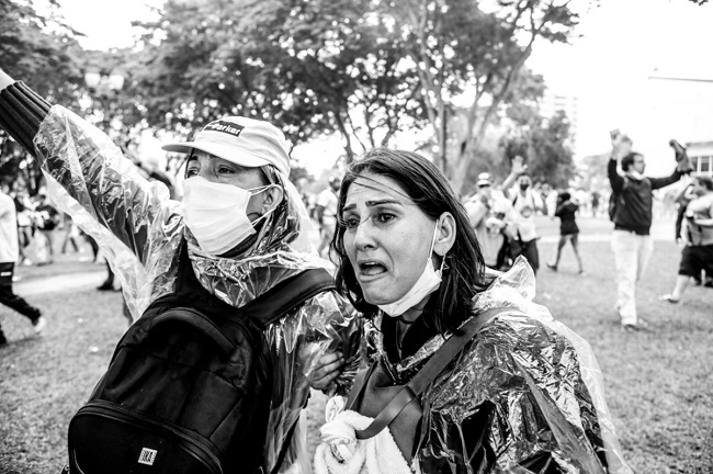 paraná chamas curitiba professores massacre