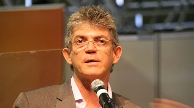 Ricardo Coutinho é o 1º governador paraíba lula golpe democracia 