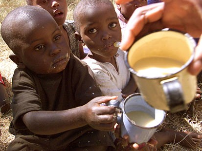 motivos da fome na África