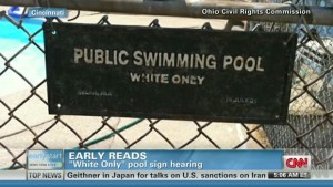 Piscina racismo