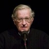 Noam Chomsky: Julian Assange deveria ser condecorado noam-chomsky-assange