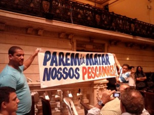 morte pescadores brasil cerca elétrica