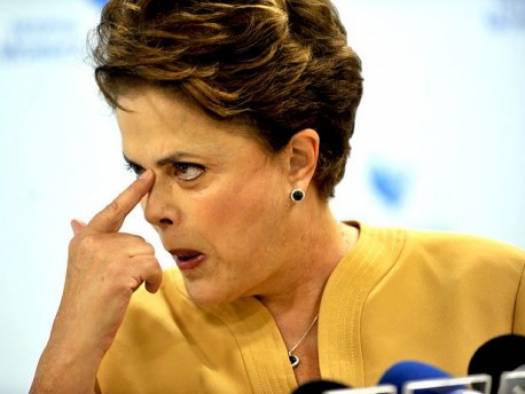 dilma bolada censura facebook