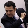 Longe dos holofotes, Feliciano tentará votar 'cura gay' marco-feliciano-cura-gay