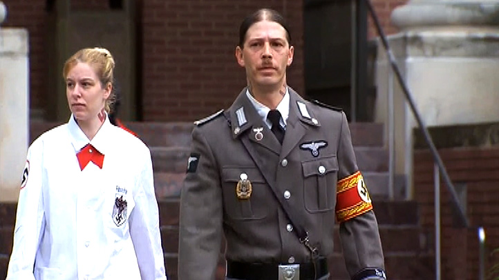 traje nazista eua hitler guarda do filho