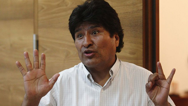 evo morales bolívia austria avião