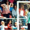 Funcionária racista do Barcelona é demitida racista-barcelona