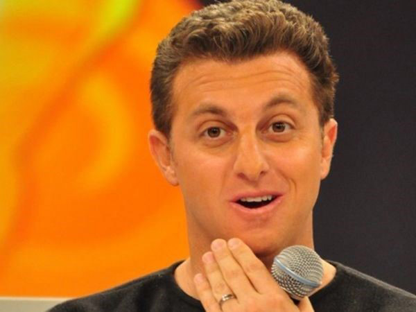 luciano huck polêmica copa 2014