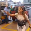 Um dia de fúria no posto de gasolina mulher-posto-gasolina