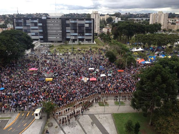 massacre professores paraná