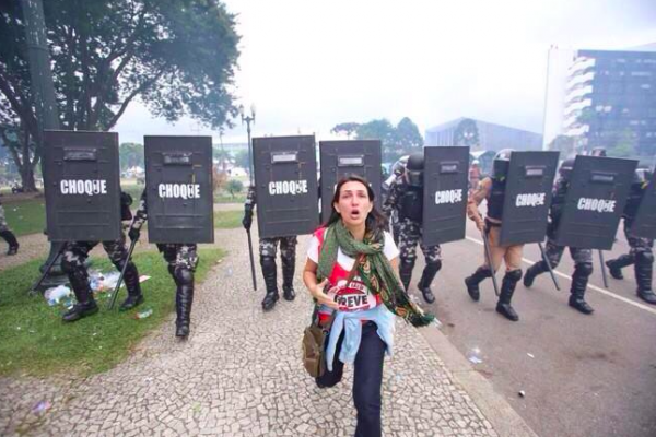 professora pm protesto paraná