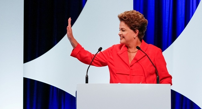 dilma trabalhador discurso mídia desonesta internet