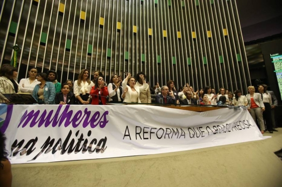 cotas mulheres política deputados câmara