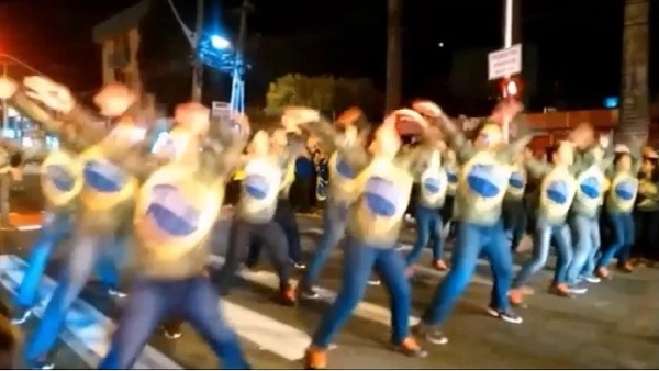 dança manifestantes fora dilma fortaleza