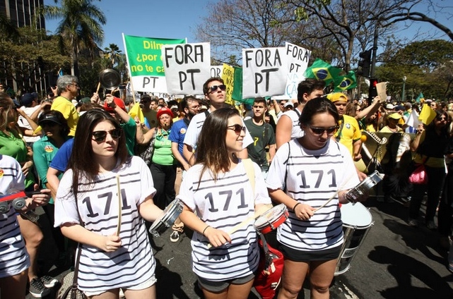 manifestantes manifestação perfil belo horizonte