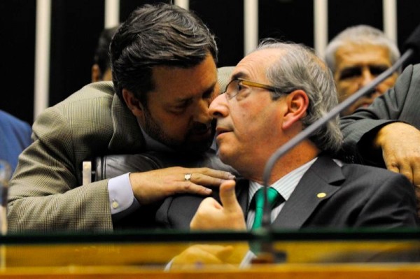 Eduardo Cunha herói Carlos Sampaio