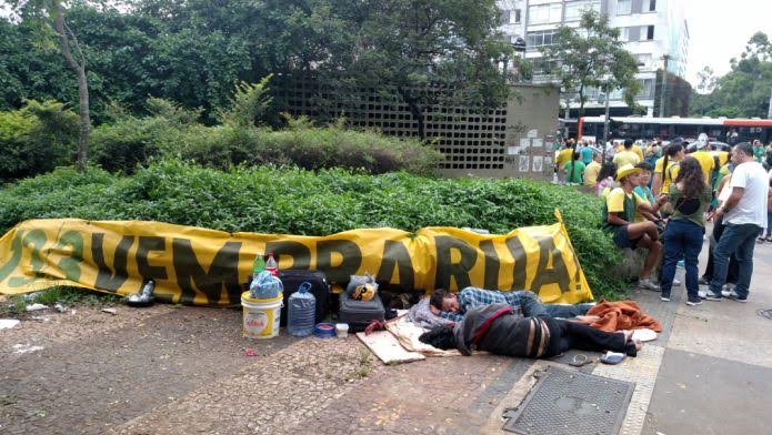 mendigo protesto paulista