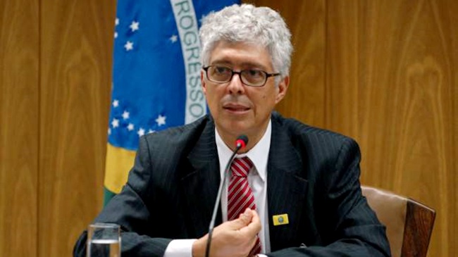 diplomata milton exonerado temer relações exteriores