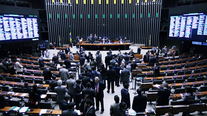 deputados criação fundo bilionário eleições crise