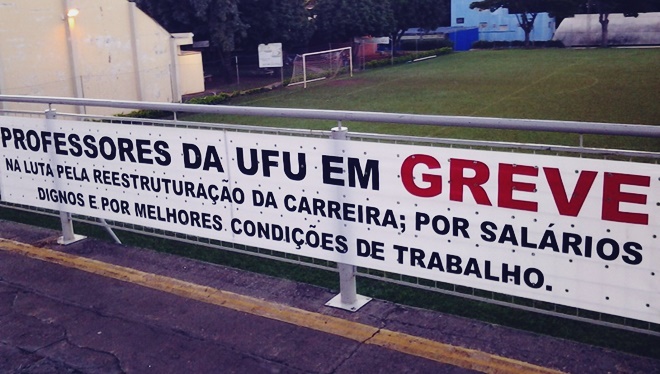 greve ufu pec educação temer