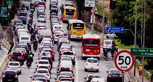 redução velocidade vias trânsito simulador 