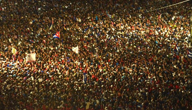 cuba adeus fidel velório praça