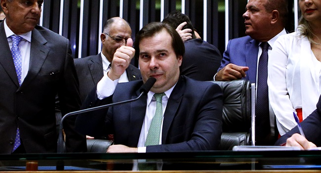 Resultado de imagem para rodrigo maia câmara