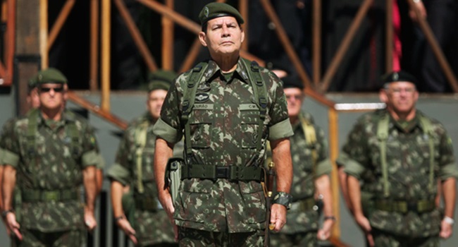 exercito retorno da indisciplina militar ditadura política brasil tortura 