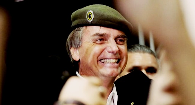 Bolsonaro critica intervenção militar rio de janeiro pretos pobres