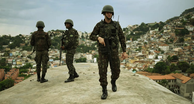 violÃªncia contra os pobres intervenÃ§Ã£o no Rio de Janeiro 