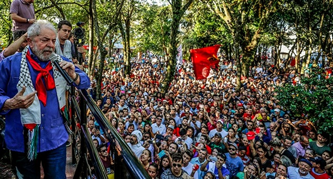 Caravana de Lula avança no Sul do Brasil