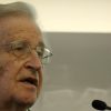 entrevista-com-noam-chomsky-as-pessoas-ja-nao-acreditam-nos-fatos