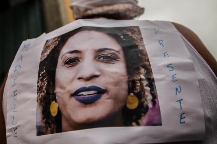 caluniam Marielle Franco vídeos youtube