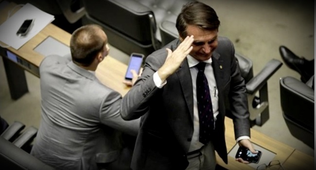 Bolsonaro é apenas um germe deixado por aquela infecção ditadura militar tortura forças armadas