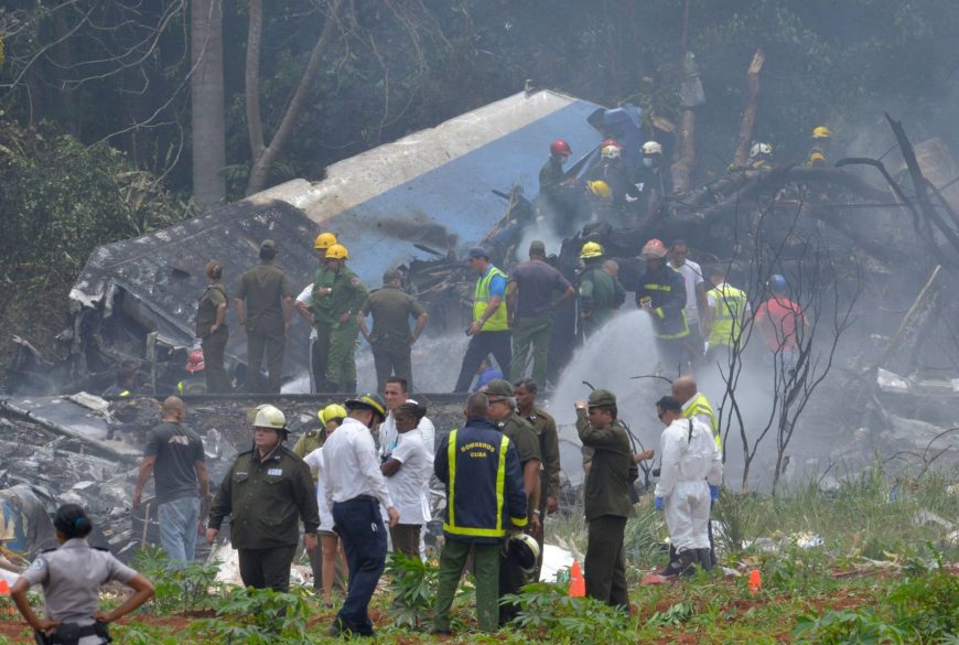 avião cai em Cuba
