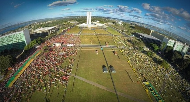 eleições de 2018 retratam um país dividido esquerda conservadorismo ódio direita