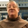 frei-franciscano-visita-lula-e-traz-mensagem-do-ex-presidente