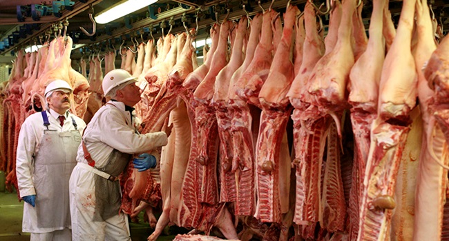 indústria da carne está acabando com o planeta meio ambiente 