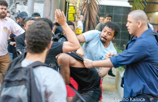 museu nacional mbl protesto provocar apanhando 