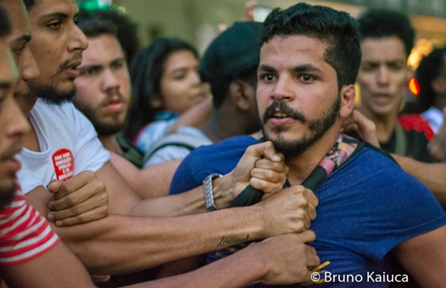 museu nacional mbl protesto provocar apanhando 