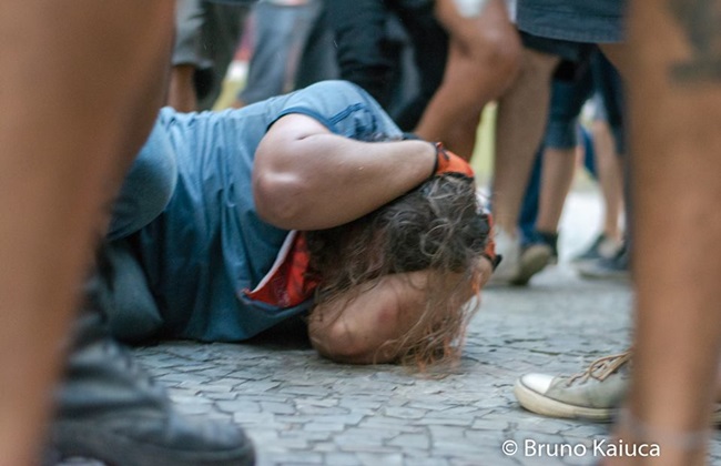 museu nacional mbl protesto provocar apanhando 