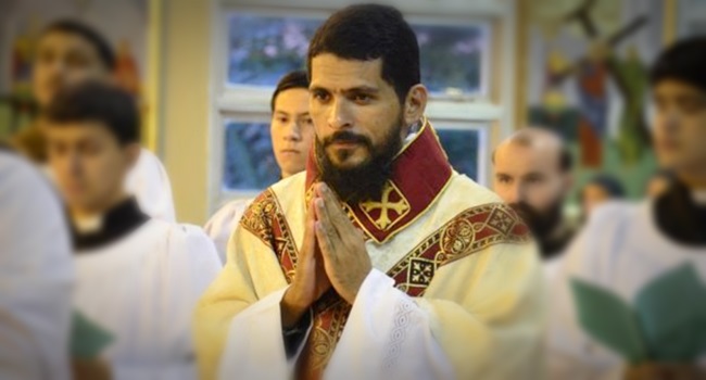 Padre Rodrigo Maria abusou de freiras campanha para Bolsonaro