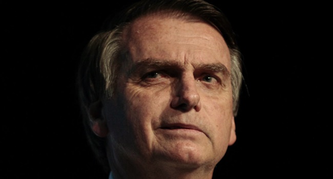 Denúncia contra Bolsonaro caixa 2 empresário internet eleições tse