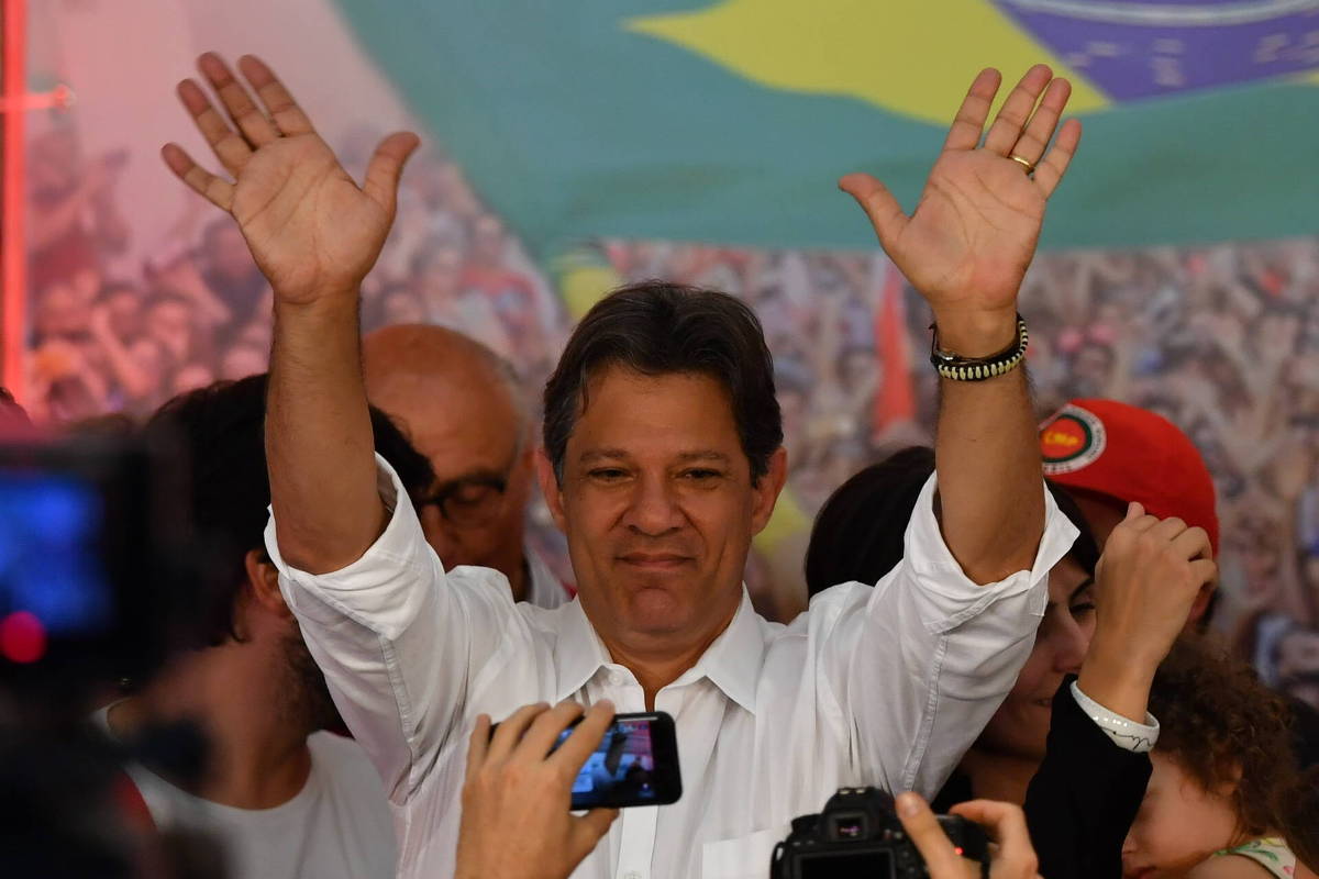 haddad cumprimenta bolsonaro