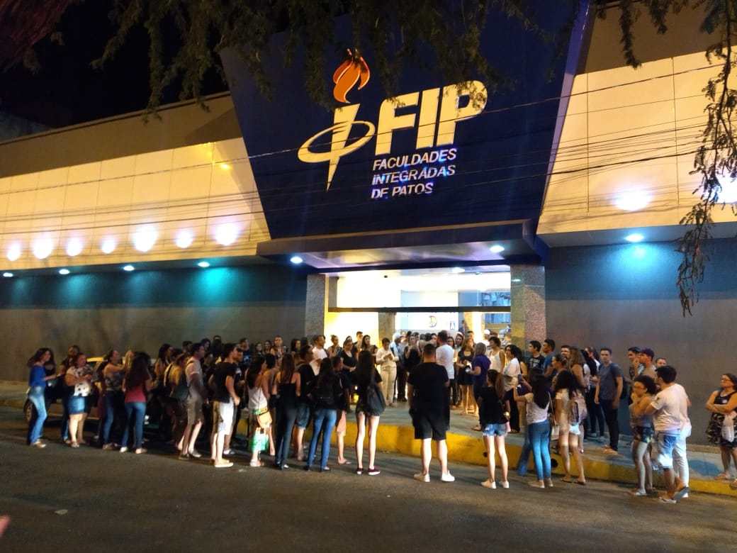 professoras demitidas fip bolsonaro patos