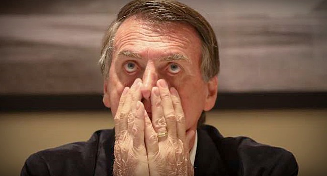 Bolsonaro é desafiado a controlar barraco de correligionários no WhatsApp