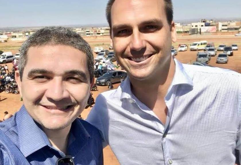 Alecxandro Carreiro e Eduardo Bolsonaro