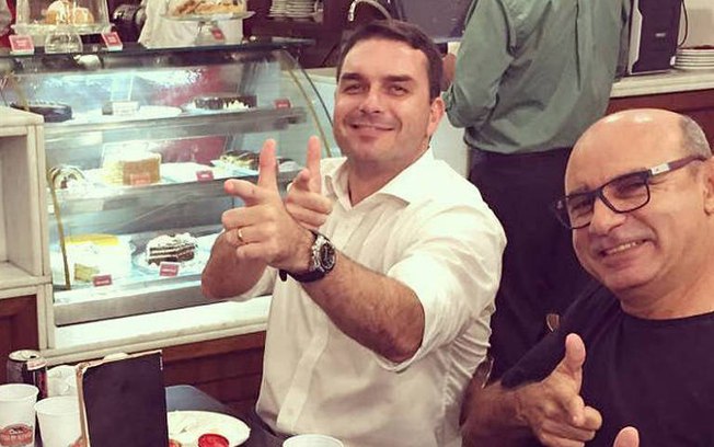 Flávio Bolsonaro e Queiroz